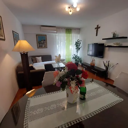 Apartment Vjera Split