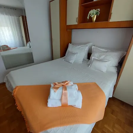 Vjera Apartment *